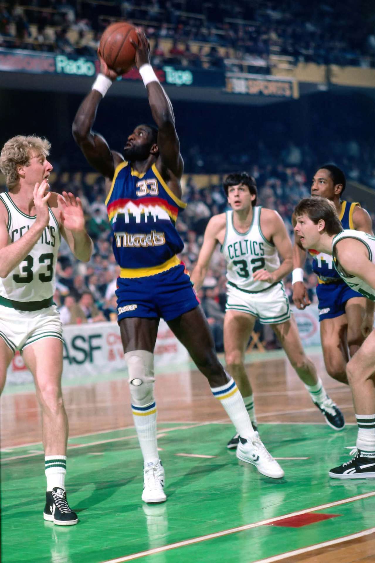 Calvin Natt driving to the basket during his NBA career with the Denver Nuggets